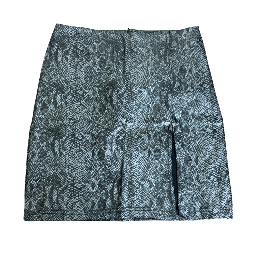 Virgin USA Gray Black Textured Snake Skin Mini Skirt Size‎ MEDIUM